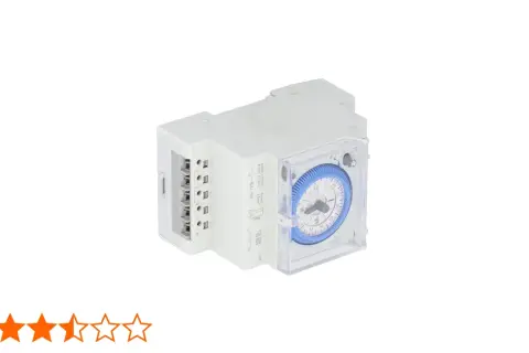 En mekanisk timer med krok för exakt tidsstyrning.